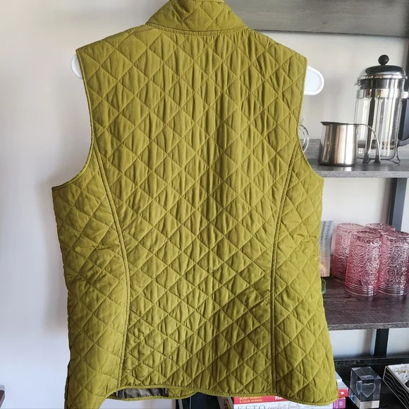 Gorgeous Green J.Jill Quilted Vest Medium Snap Front Pockets Warm - Picture 3 of 11
